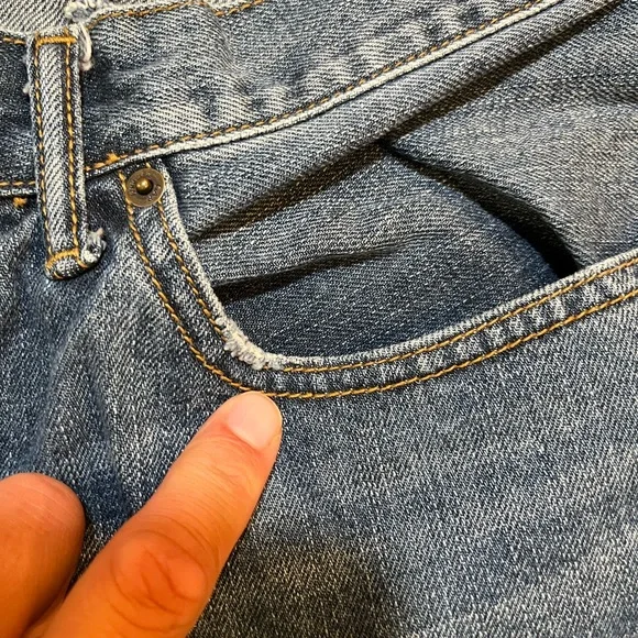 Gap distressed Classic Blue Men's Jeans relaxed fit 36/30 - Picture 12 of 13